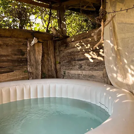 La Des Trappeurs Chalet
